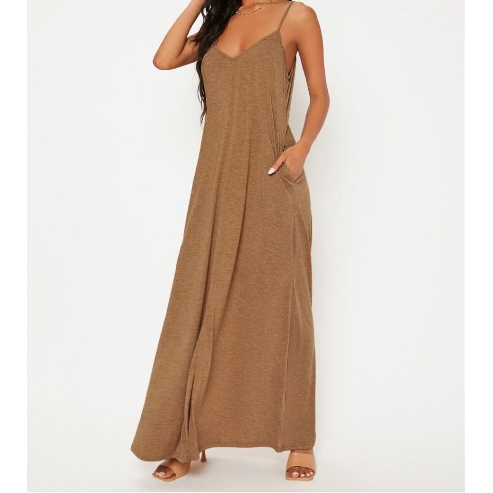 Maxi Cami Dress with Pockets - Picture 3 of 8